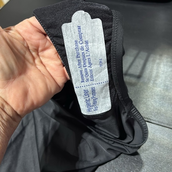 Shape + Style By Aqua Green,medium control, full coverage, drape swim bottoms - Picture 9 of 9